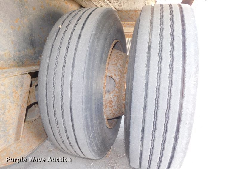 image for item DK8511 1996 Tarasport drop deck equipment trailer