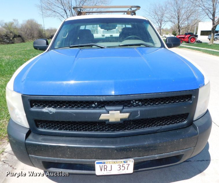 image for item DK8512 2007 Chevrolet Silverado 1500  Ext. Cab pickup truck