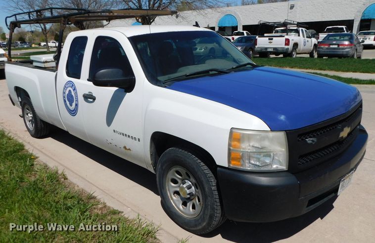 image for item DK8512 2007 Chevrolet Silverado 1500  Ext. Cab pickup truck