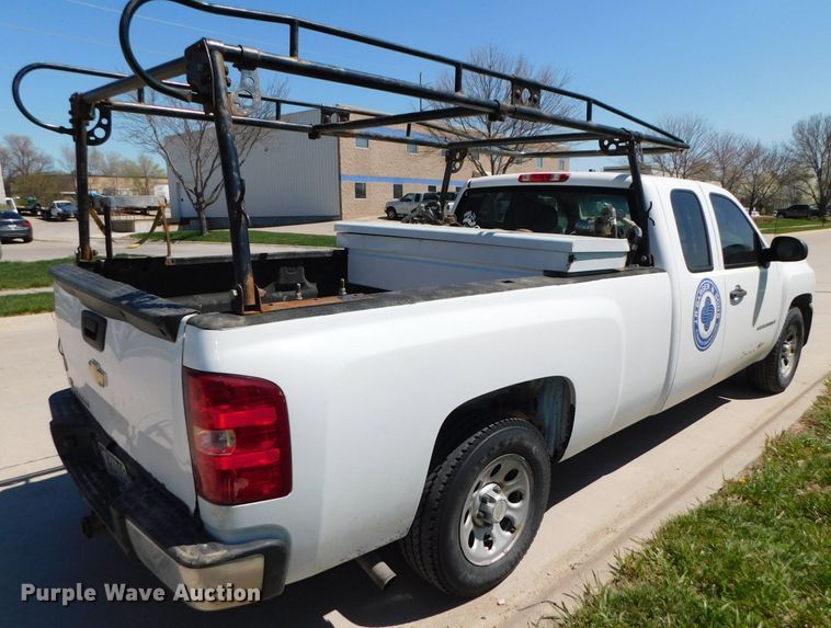image for item DK8512 2007 Chevrolet Silverado 1500  Ext. Cab pickup truck