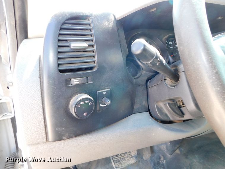 image for item DK8512 2007 Chevrolet Silverado 1500  Ext. Cab pickup truck