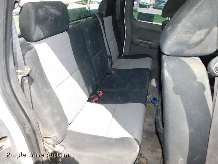 image for item DK8512 2007 Chevrolet Silverado 1500  Ext. Cab pickup truck