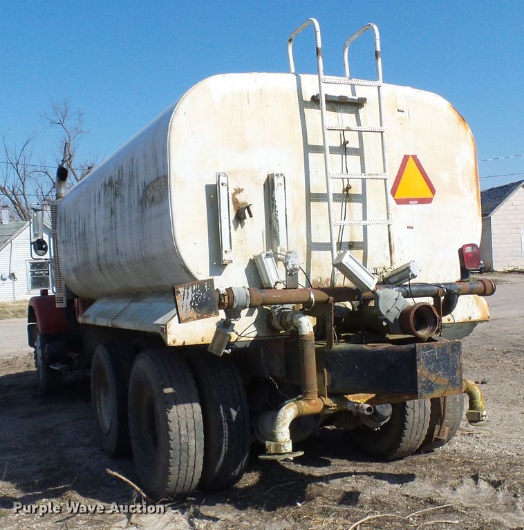 image for item DL0858 1984 GMC AM General  tank truck