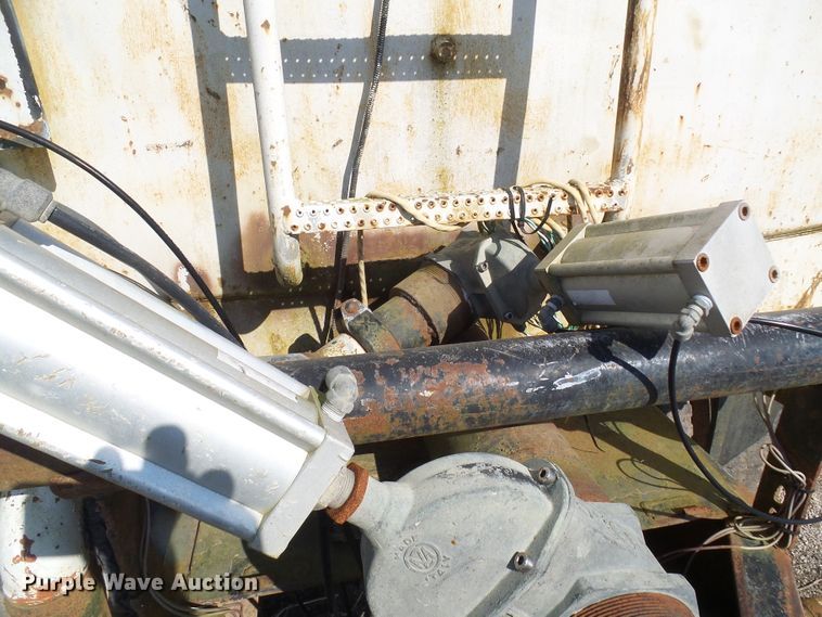 image for item DL0858 1984 GMC AM General  tank truck