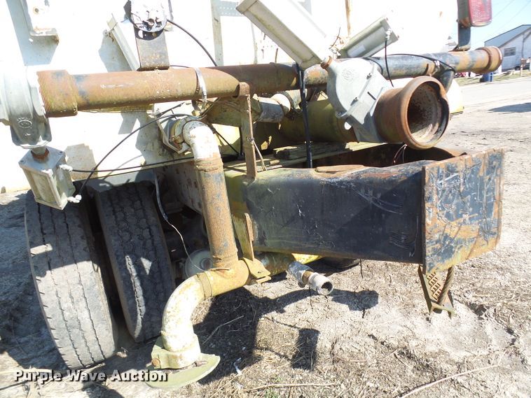 image for item DL0858 1984 GMC AM General  tank truck