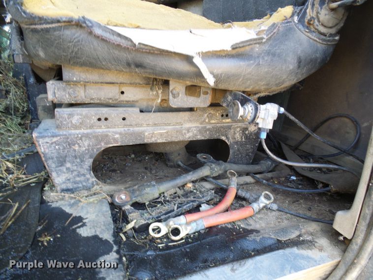 image for item DL0858 1984 GMC AM General  tank truck