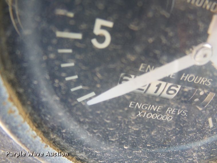 image for item DL0859 1975 International Fleetstar 2010  tank truck