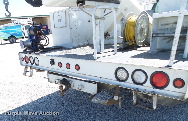 image for item DL0950 2008 Ford F550  bucket truck