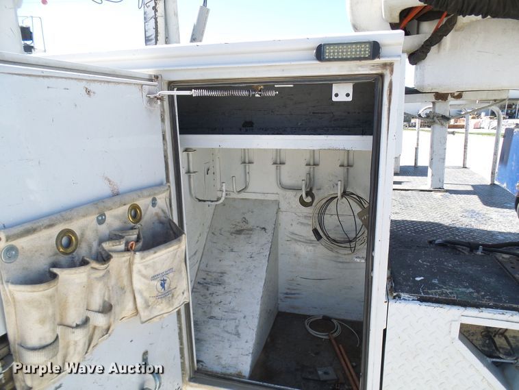 image for item DL0950 2008 Ford F550  bucket truck