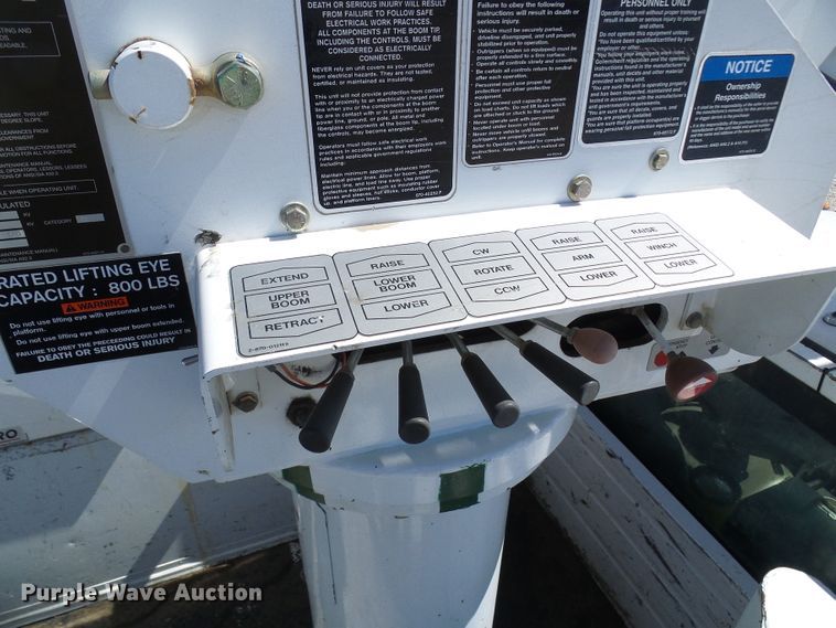 image for item DL0950 2008 Ford F550  bucket truck