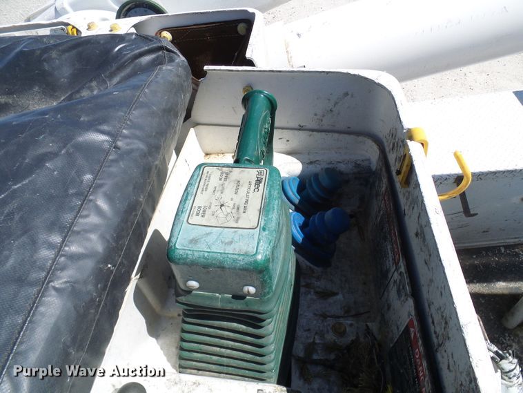 image for item DL0950 2008 Ford F550  bucket truck