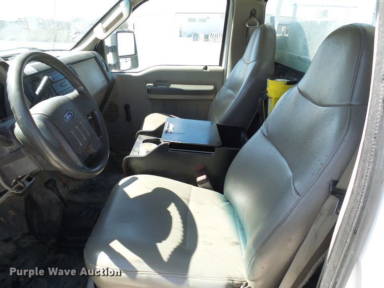 image for item DL0950 2008 Ford F550  bucket truck