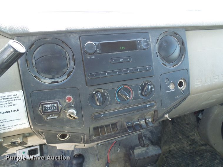 image for item DL0950 2008 Ford F550  bucket truck