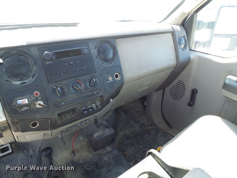 image for item DL0950 2008 Ford F550  bucket truck