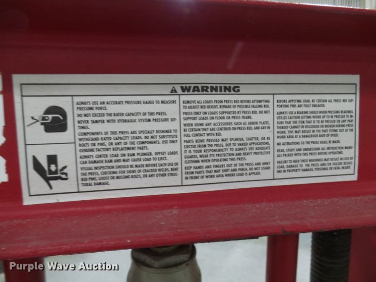 image for item DL0951 20 ton press