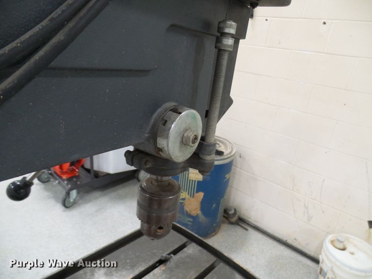 image for item DL0952 Craftsman drill press