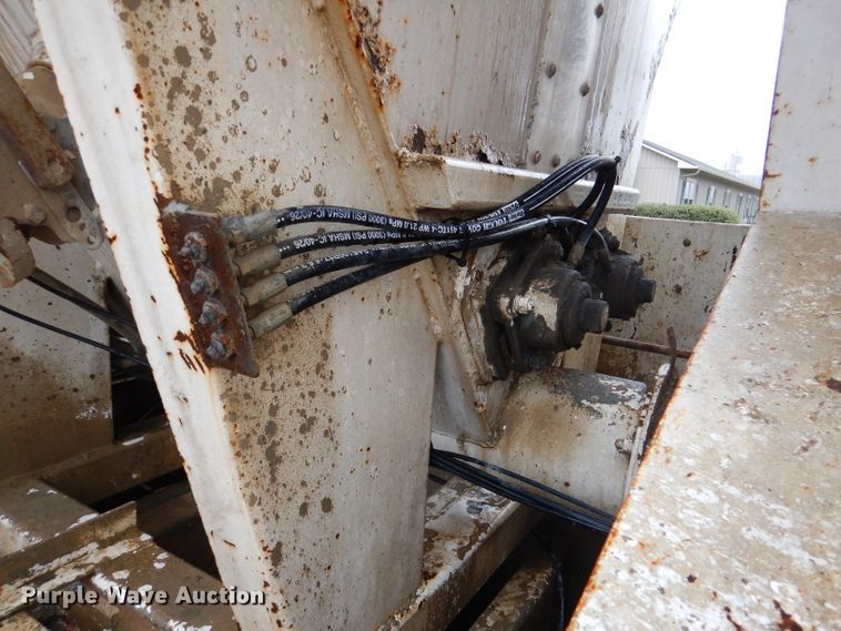 image for item DL2813 1996 Cemen-tech GN-300 batch plant