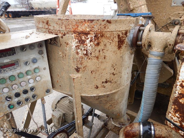 image for item DL2813 1996 Cemen-tech GN-300 batch plant