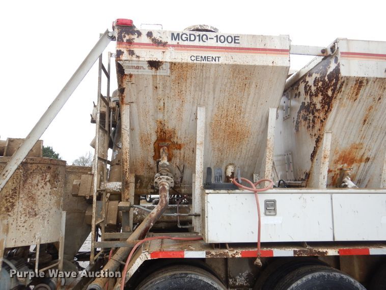 image for item DL2813 1996 Cemen-tech GN-300 batch plant