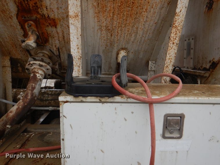 image for item DL2813 1996 Cemen-tech GN-300 batch plant