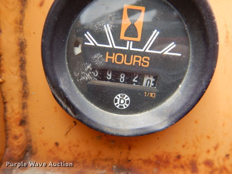 image for item DL2892 1993 Case Maxi Sneaker Series C  cable plow