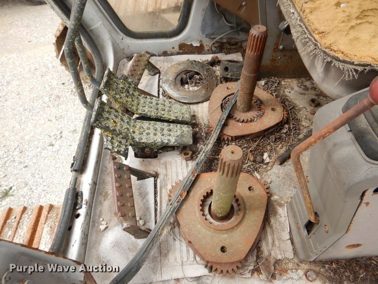 image for item DL2894 1990 Hitachi EX270  excavator