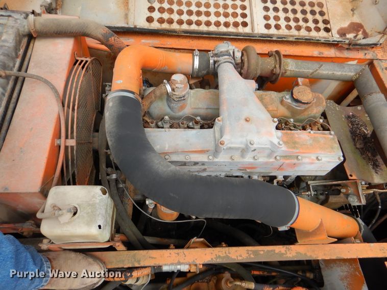 image for item DL2894 1990 Hitachi EX270  excavator