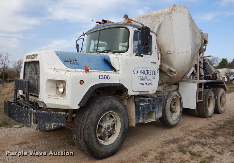image for item DL4933 1989 Mack DM690S  ready mix truck