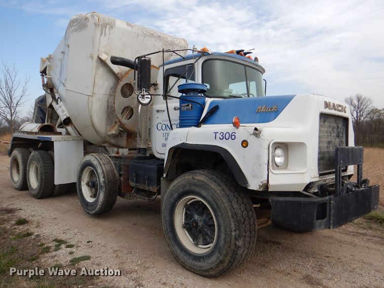 image for item DL4933 1989 Mack DM690S  ready mix truck