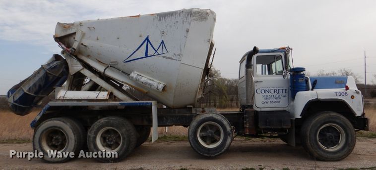 image for item DL4933 1989 Mack DM690S  ready mix truck