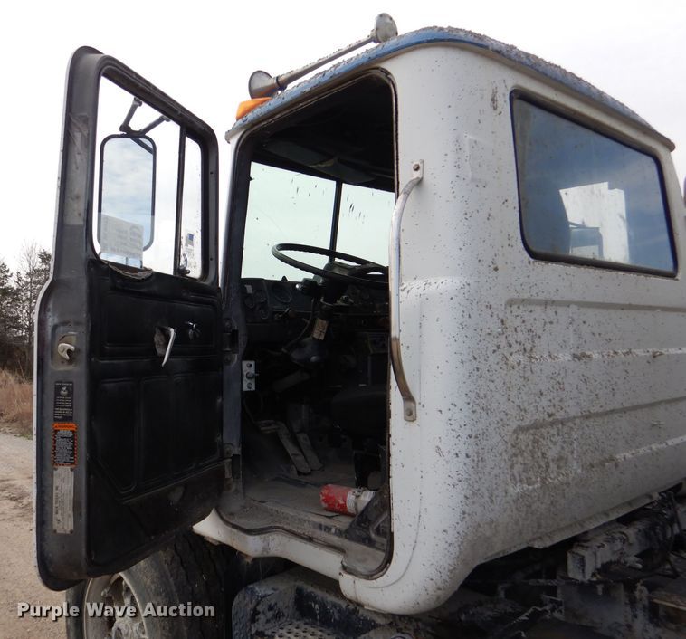 image for item DL4933 1989 Mack DM690S  ready mix truck