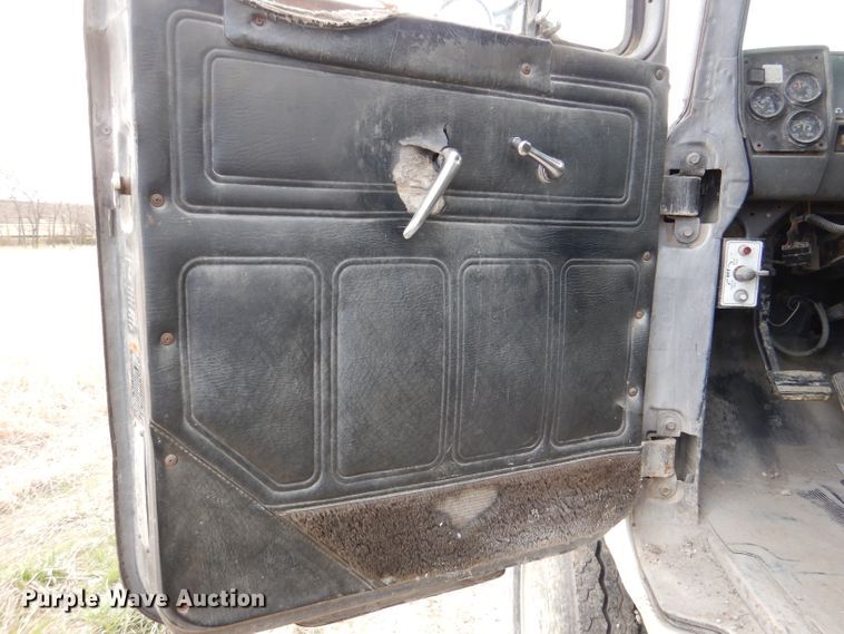 image for item DL4933 1989 Mack DM690S  ready mix truck