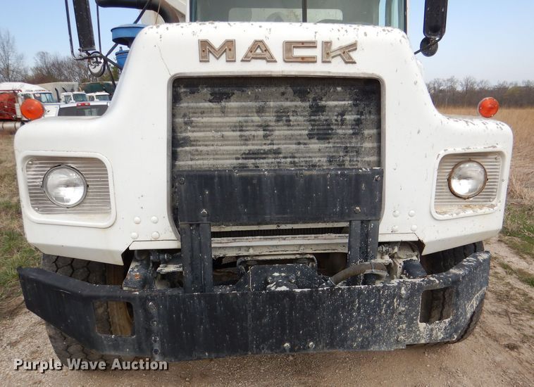 image for item DL4933 1989 Mack DM690S  ready mix truck