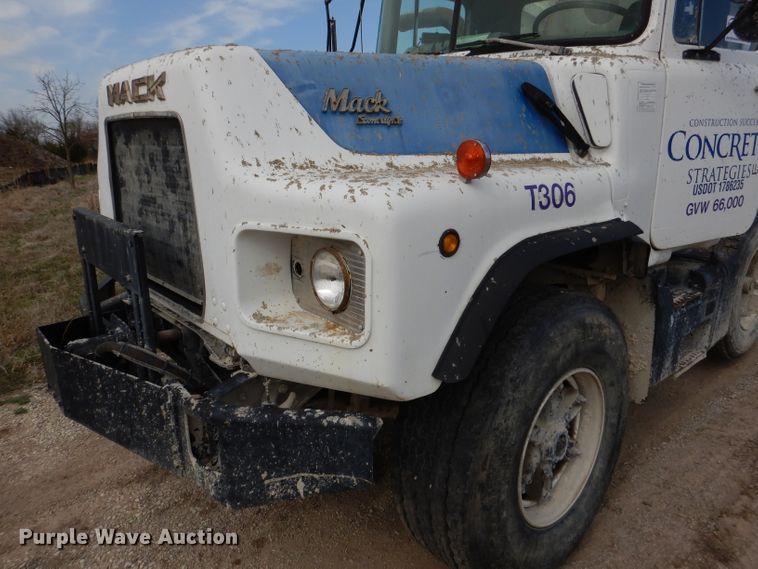 image for item DL4933 1989 Mack DM690S  ready mix truck