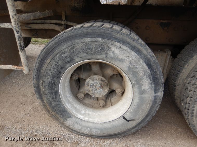 image for item DL4933 1989 Mack DM690S  ready mix truck