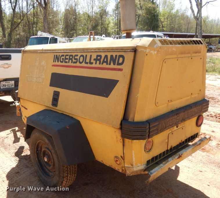 image for item DM2875 2000 Ingersoll Rand P185WJD  air compressor