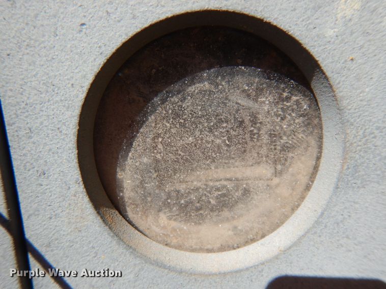 image for item DM2875 2000 Ingersoll Rand P185WJD  air compressor