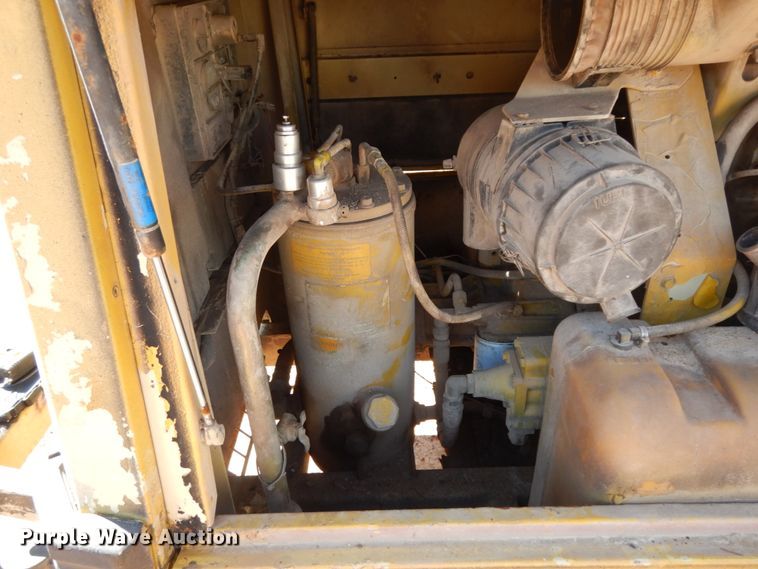 image for item DM2875 2000 Ingersoll Rand P185WJD  air compressor