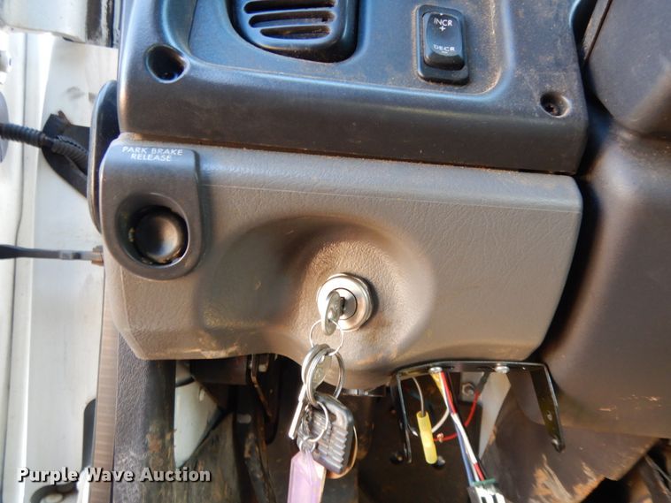 image for item DM2879 2012 Freightliner M2  flatbed truck