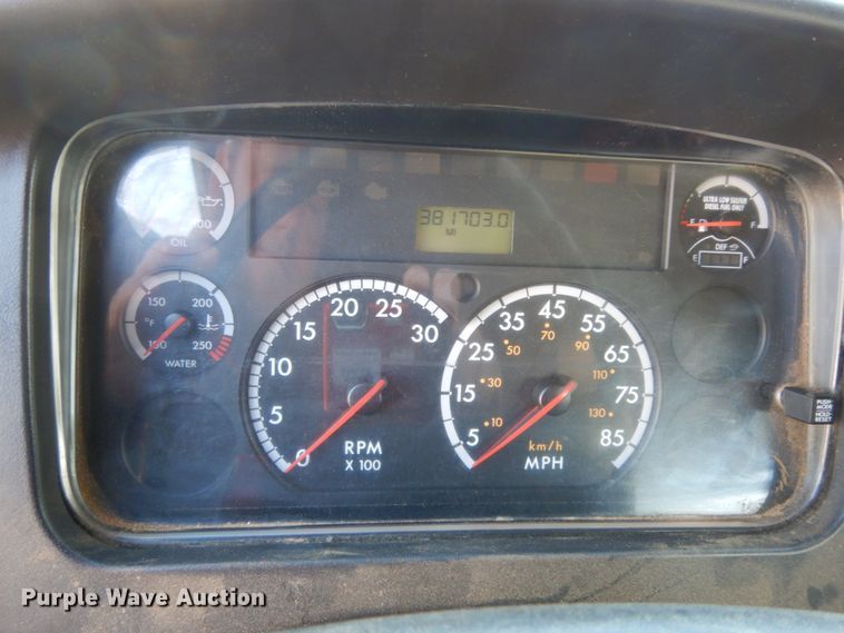 image for item DM2879 2012 Freightliner M2  flatbed truck