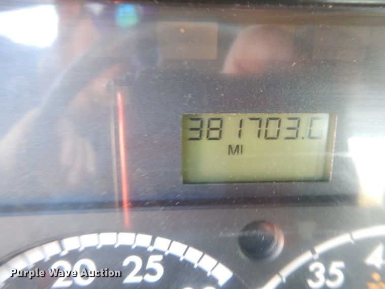 image for item DM2879 2012 Freightliner M2  flatbed truck