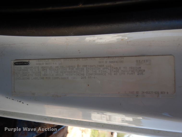 image for item DM2879 2012 Freightliner M2  flatbed truck