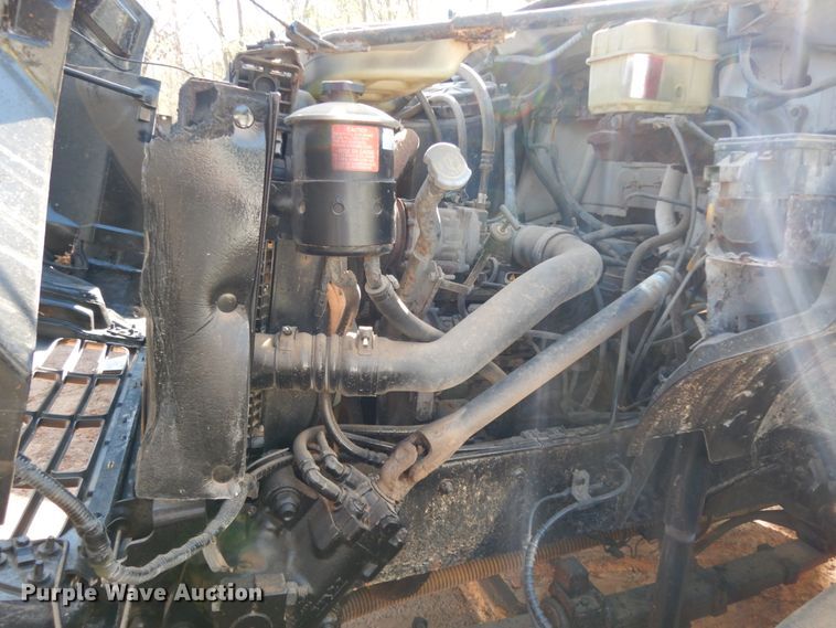 image for item DM2880 2000 Ford F650 Super Duty  water truck