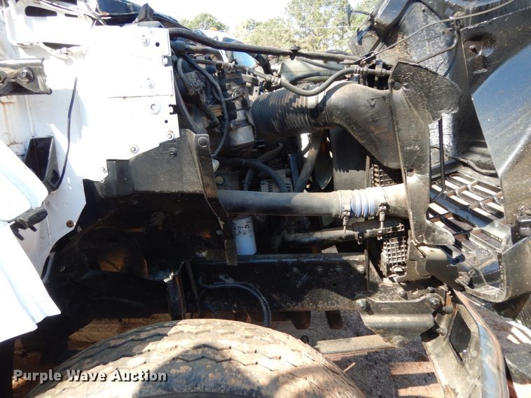 image for item DM2880 2000 Ford F650 Super Duty  water truck