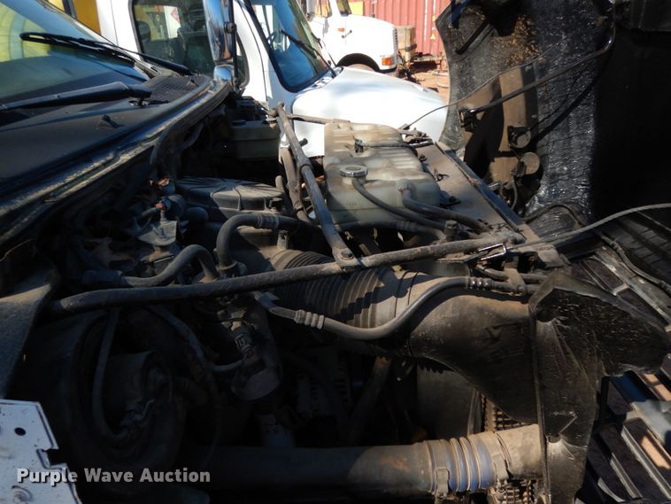 image for item DM2880 2000 Ford F650 Super Duty  water truck