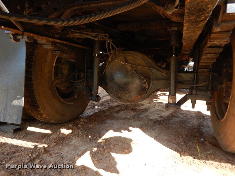 image for item DM2880 2000 Ford F650 Super Duty  water truck