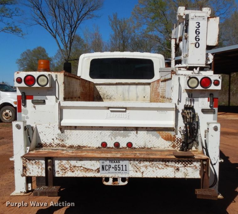 image for item DM2881 2005 International 4300  utility / service truck
