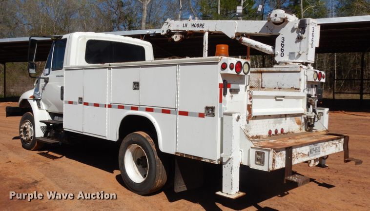 image for item DM2881 2005 International 4300  utility / service truck