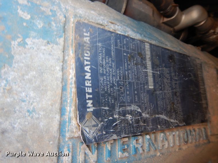 image for item DM2881 2005 International 4300  utility / service truck