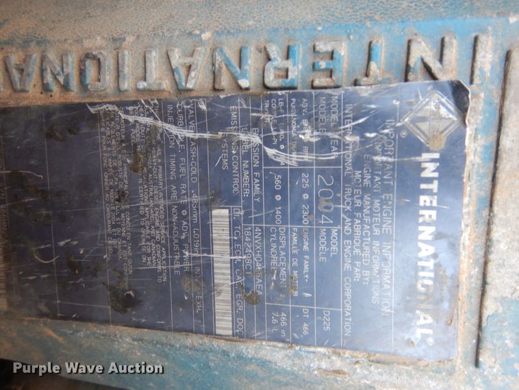 image for item DM2881 2005 International 4300  utility / service truck